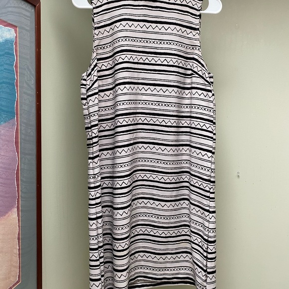 BCBGeneration Aztec print shift dress - Picture 4 of 6